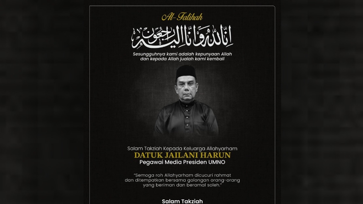 Ahmad Zahid Pays Respects to Former UMNO Media Officer Jailani Harun