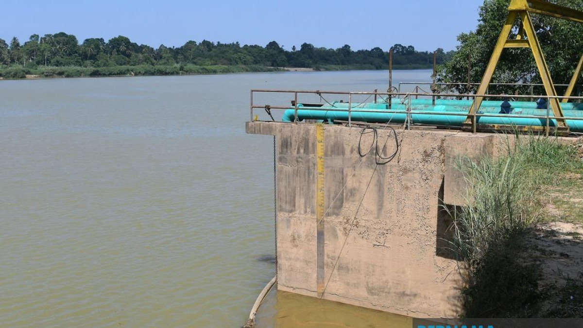 Kelantan's Water Treatment Capacity Falls Short of Demand