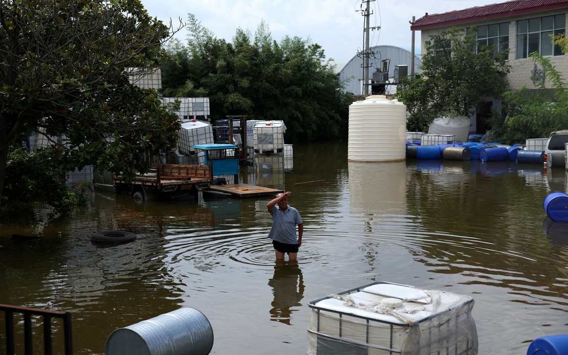 China Mobilises Major Rescue Operation After Typhoon Dolphin Breaches Henan Levee
