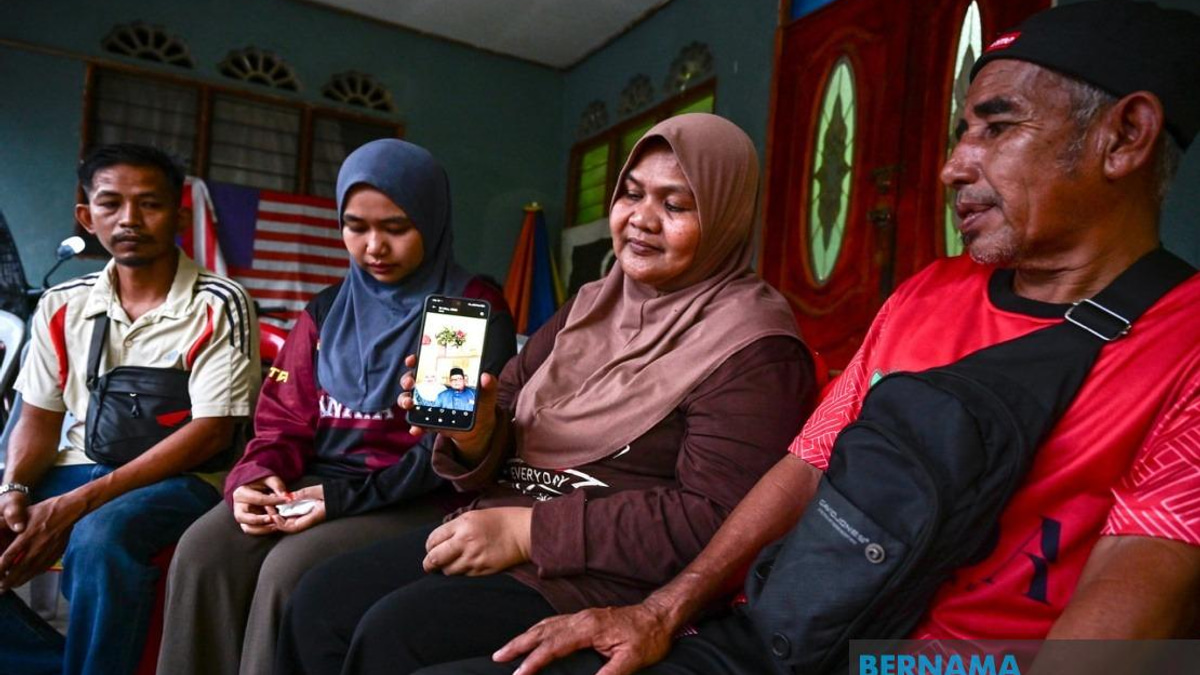 Kluang Crash: 'We Didn't Even Take A Photo' - Niece Recalls Last Meeting With Aunt