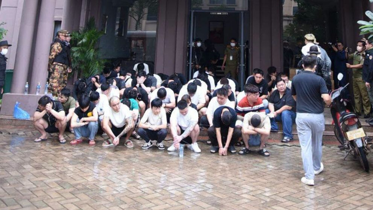 Laos nets 261 suspects in sprawling telecom fraud bust, signals intensifying regional crackdown