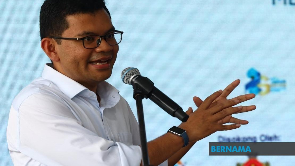 Minister Akmal Nasrullah Warns of Systemic Failures in Government Project Oversight