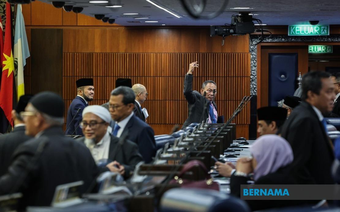Opposition Boycott of Tabung Haji Debate Weakens Parliament's Oversight Function, Say Experts