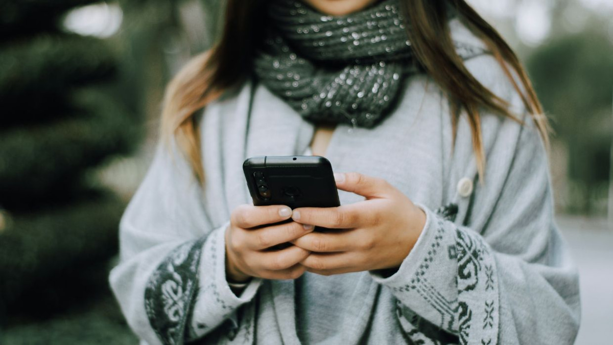 Romance Scams Go High-Tech: How AI Is Making Fraud Easier Than Ever