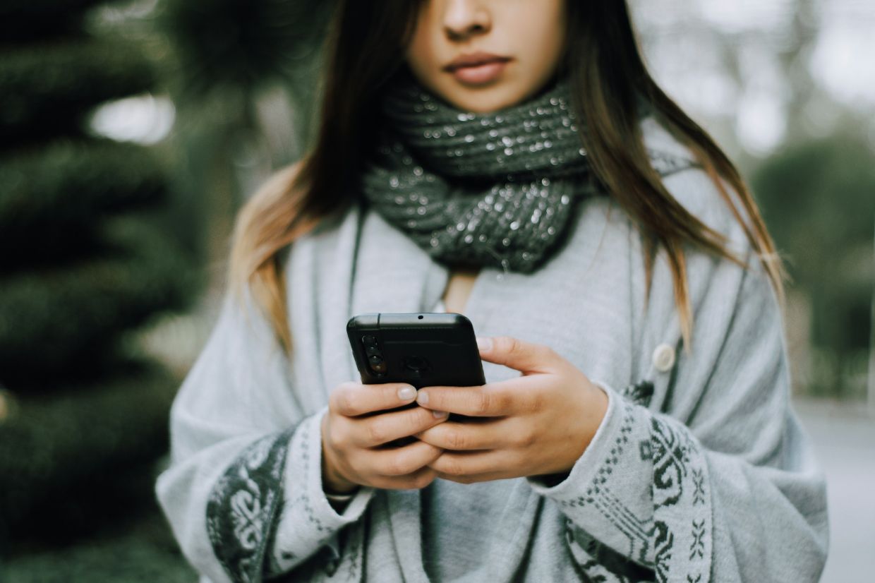 Romance Scams Go High-Tech: How AI Is Making Fraud Easier Than Ever