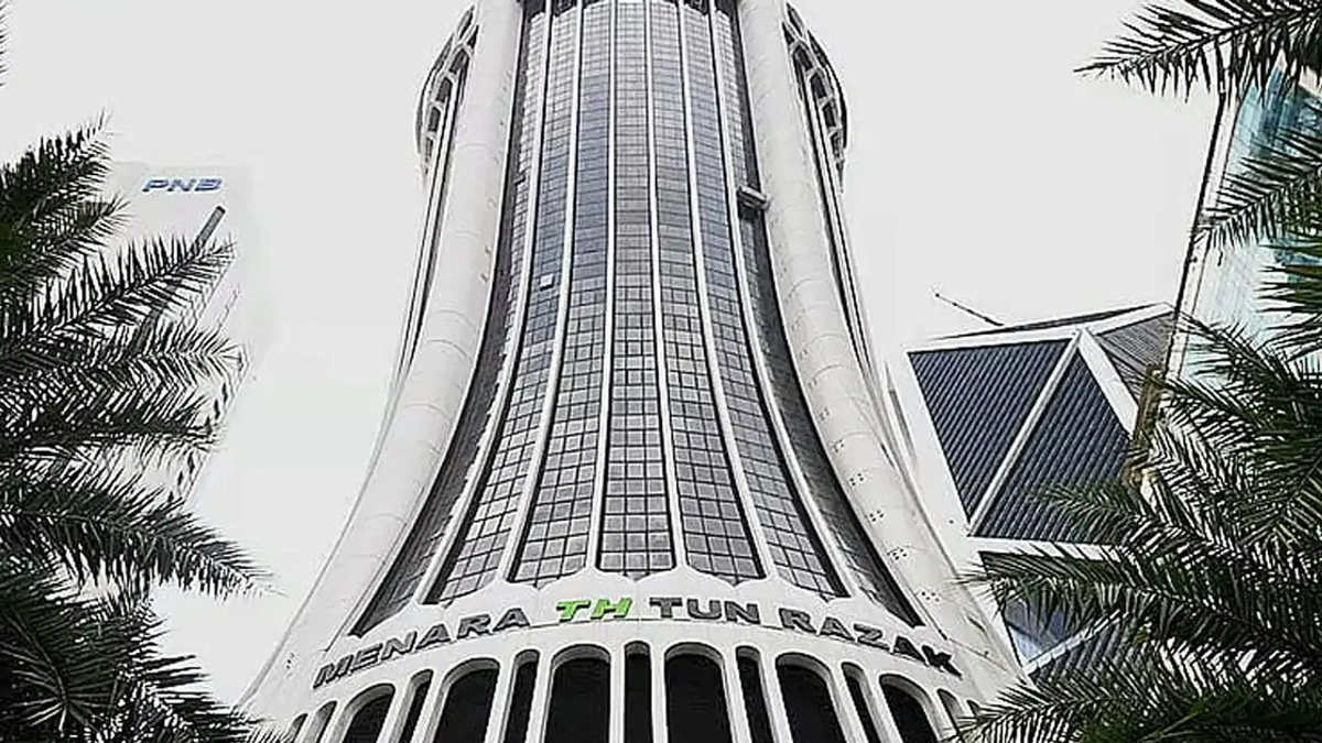 Anti-corruption agency investigates Tabung Haji amid financial concerns