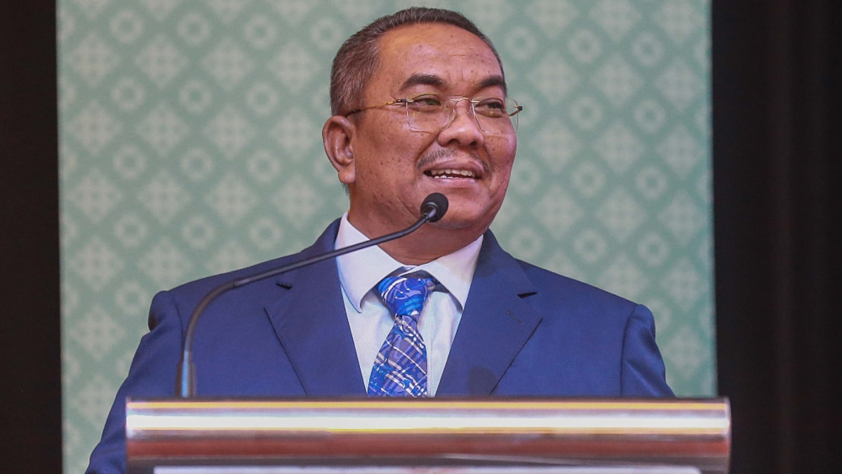 Kedah Menteri Besar Sanusi Threatens Legal Action Over Misrepresented Remarks