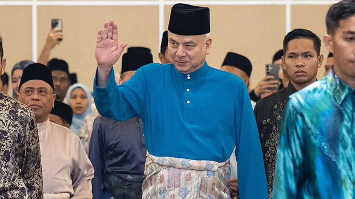 Sultan Nazrin urges political leaders to avoid rash decisions in pursuit of national stability