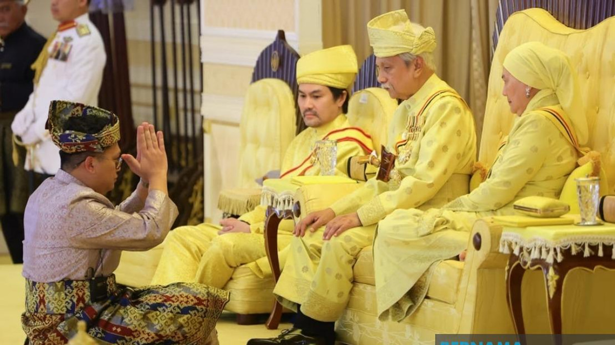 Muhammad Faris Installed as 11th Undang of Sungei Ujong in Negeri Sembilan Ceremony