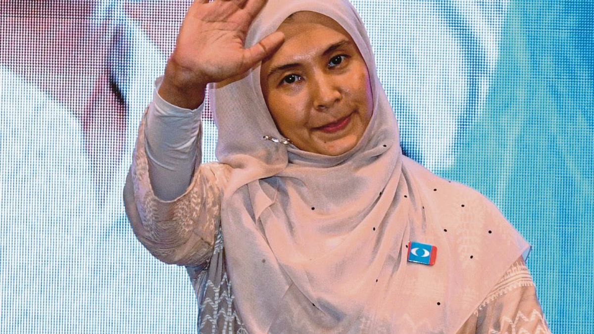 PKR Blindsided by Nurul Izzah's Shock Resignation as Deputy President
