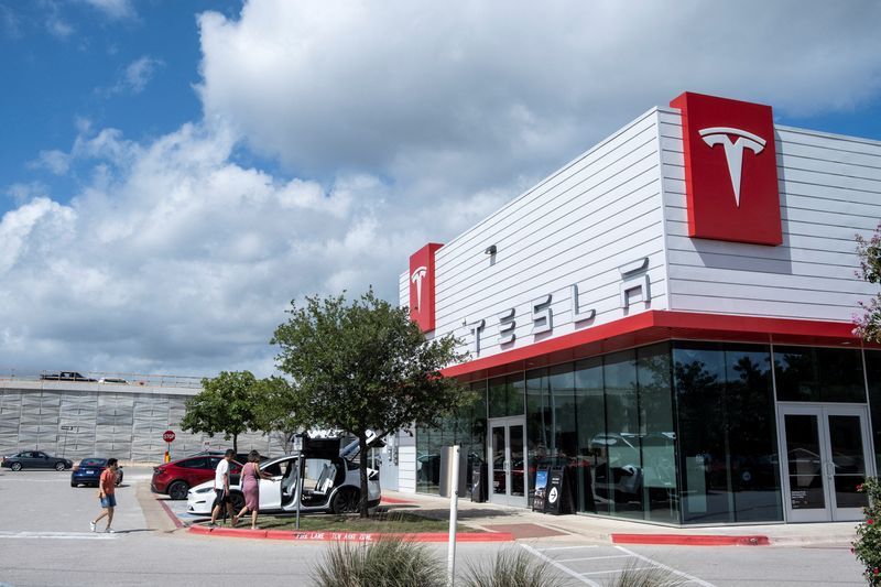 US Safety Board Opens Investigation Into Fatal Tesla Crash in Texas That Killed Elderly Resident