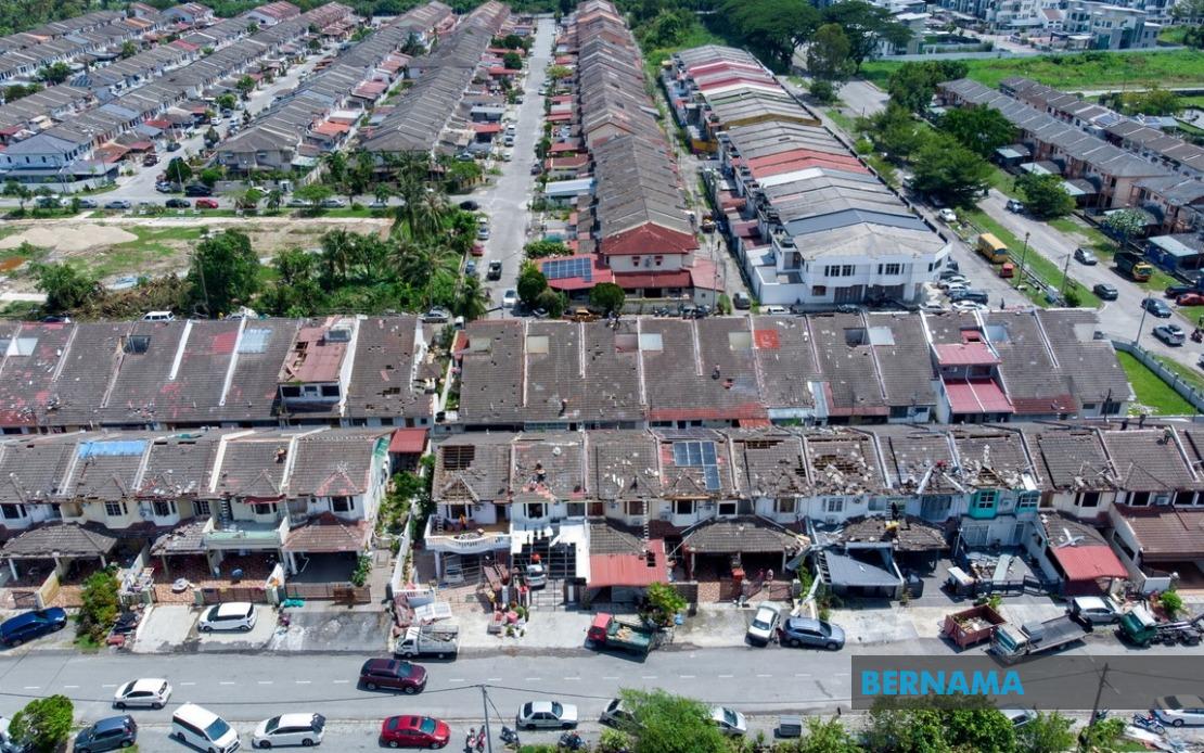 Police Cordon Off Storm-Damaged Bercham Zones to Prevent Looting