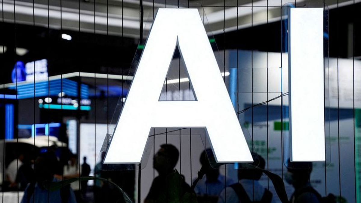 Over 200 experts, including 15 Nobel laureates, call for urgent AI economic policies