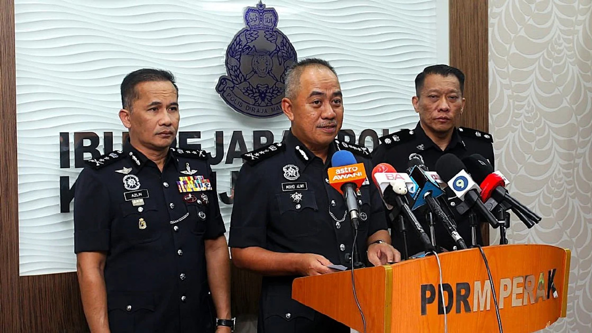 Five arrested in RM77,000 scratch-and-win swindle targeting senior citizens