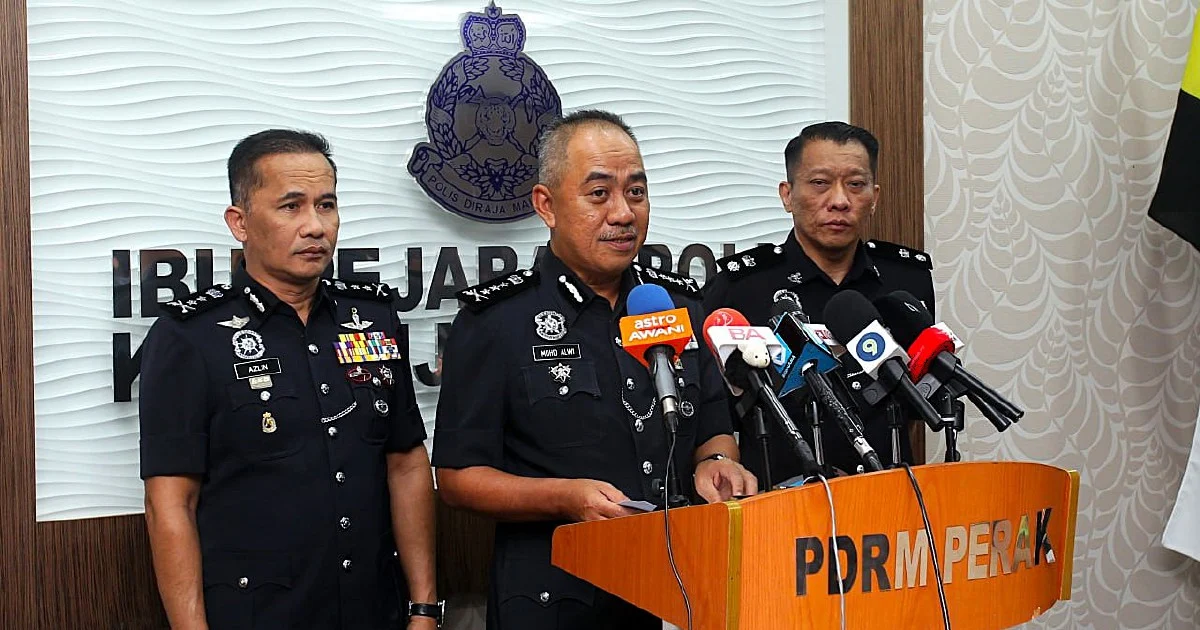 Five arrested in RM77,000 scratch-and-win swindle targeting senior citizens