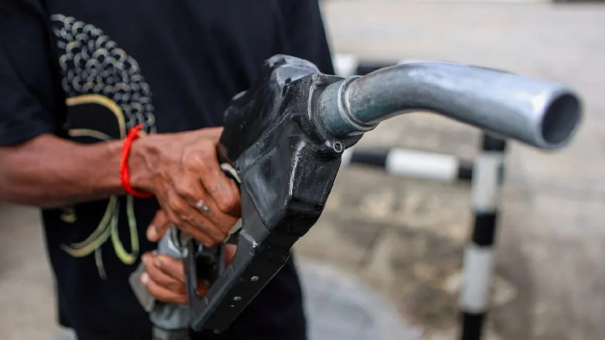 200 Litres of Diesel Seized in Overnight Raid at Batu Gajah Petrol Station