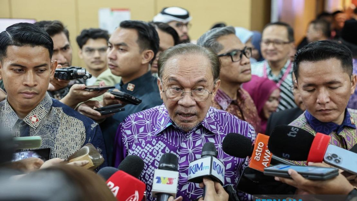 Economic Growth Must Serve Humanity, Not Vice Versa, Says PM Anwar