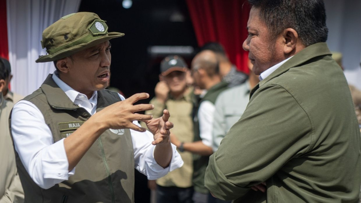 Indonesia's Anti-Corruption Agency Probes Forestry Minister Over Alleged Incomplete Return of Bribes