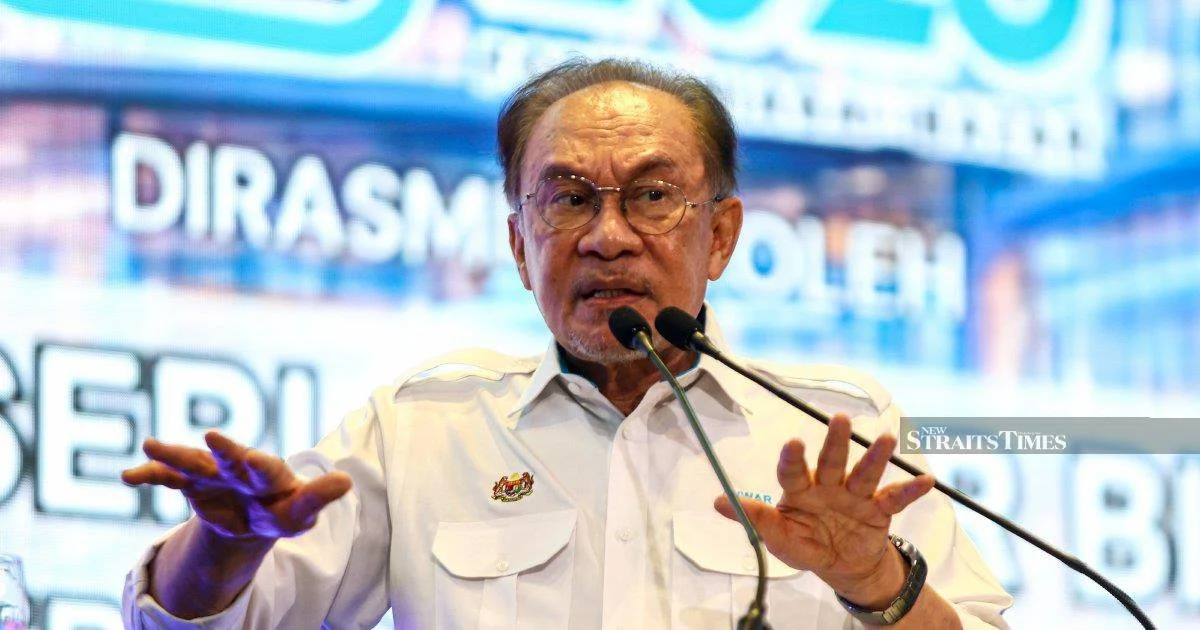 Anwar calls for pause on Melaka DAP exit as tensions simmer over coalition stability