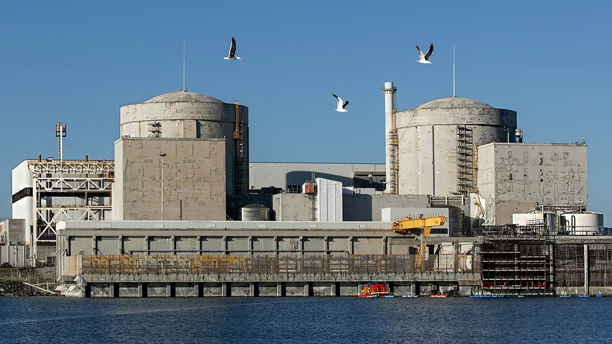 South Africa's Koeberg Nuclear Plant Experiences Radiation Exposure Incidents During Maintenance