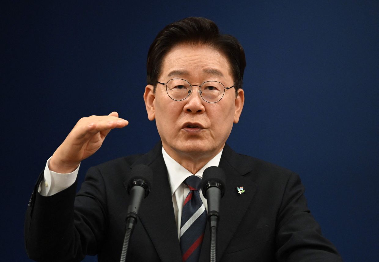 South Korea's President Lee Jae Myung Faces Historic Approval Slump Amid Electoral Crisis