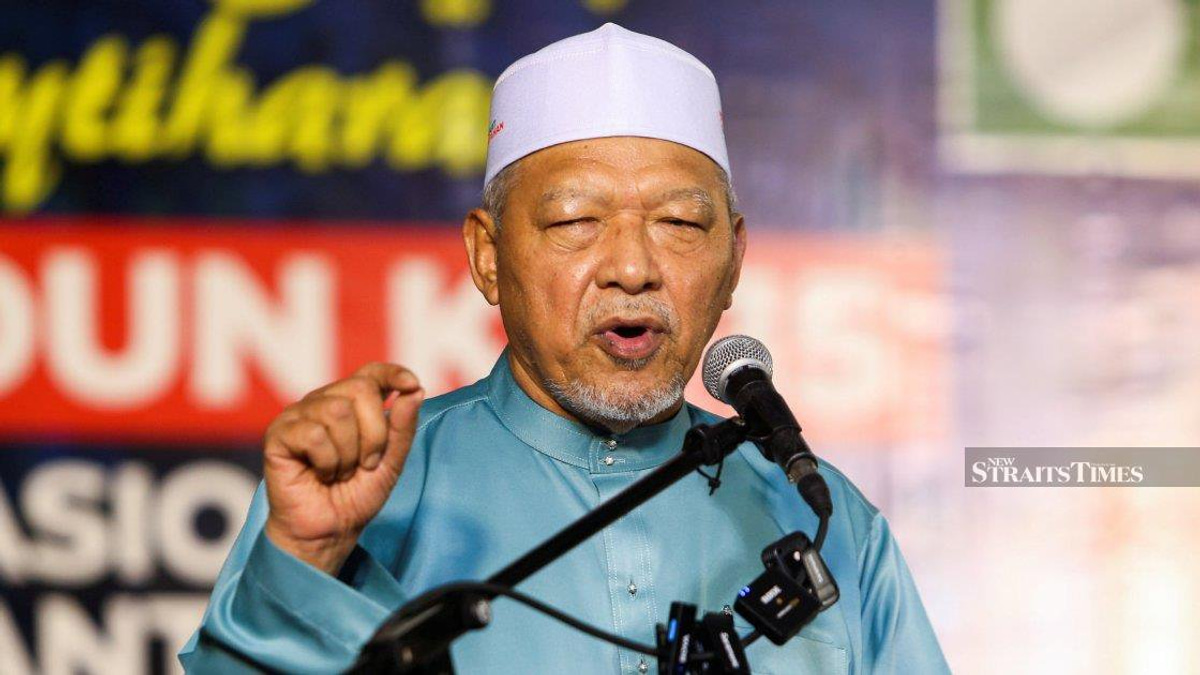 PAS President Hadi Endorses Electoral Cooperation with BN Amid Political Threats