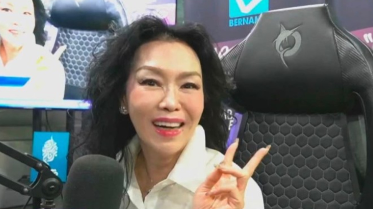 From RM8 per wedding to four decades of entertainment: Datuk Elaine Kang's journey rooted in relentless work