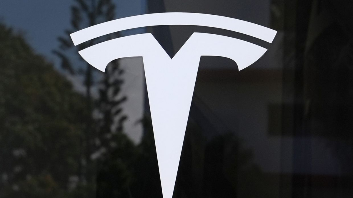 Tesla's Self-Driving System Cleared in Fatal Texas Crash, But Safety Questions Persist