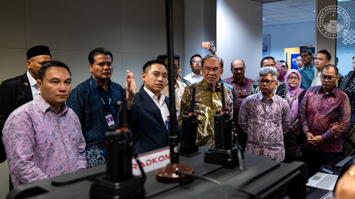 PM Anwar Witnesses Launch of Cyber Security Cryptology Development Centre