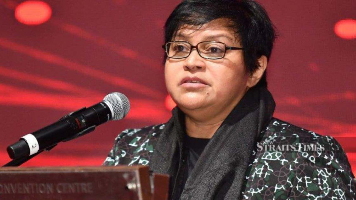 Johor Coalition Talks Must Wait Until Election Results, Says Azalina