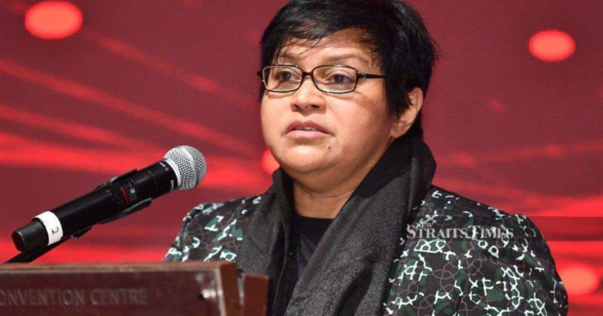 Johor Coalition Talks Must Wait Until Election Results, Says Azalina