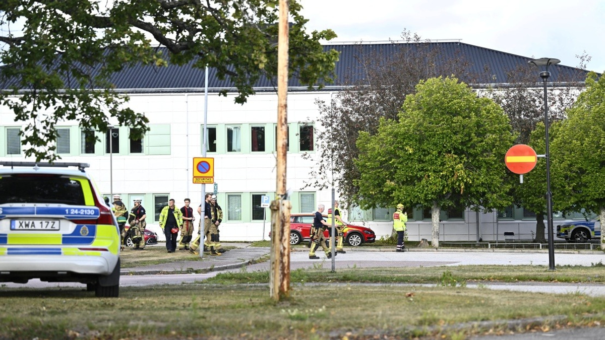 Student Dies in Sword Attack at Swedish School; Authorities Launch Investigation