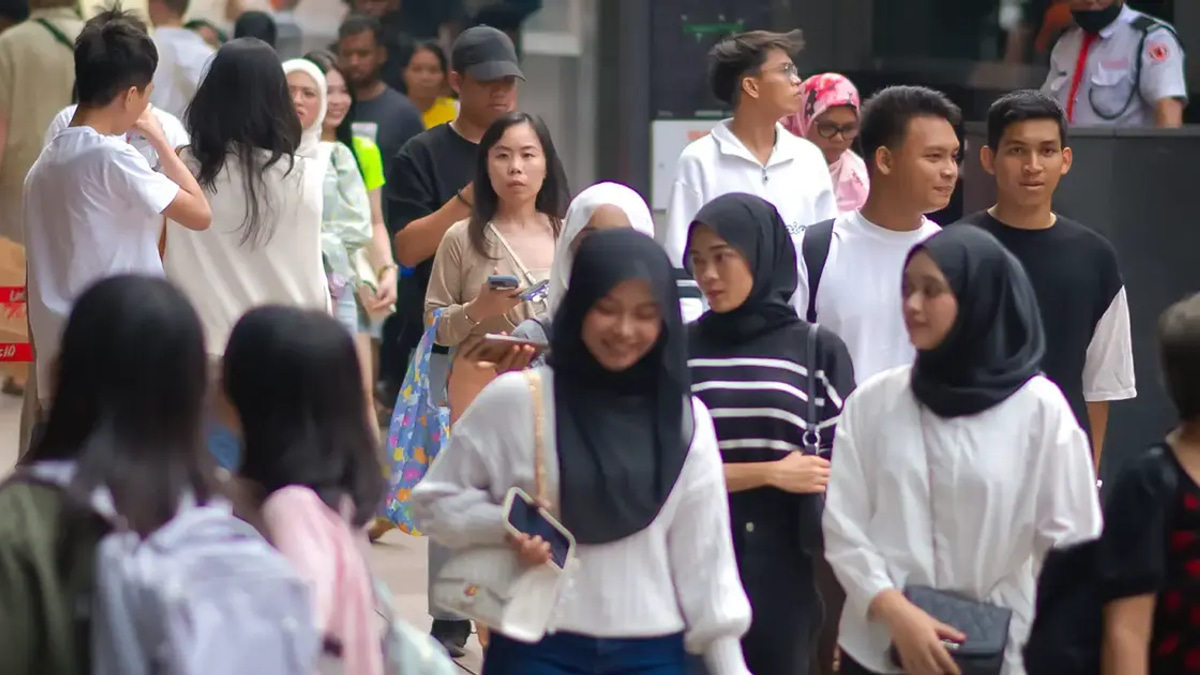 Economy tops agenda for young urban Malay voters, analyst warns