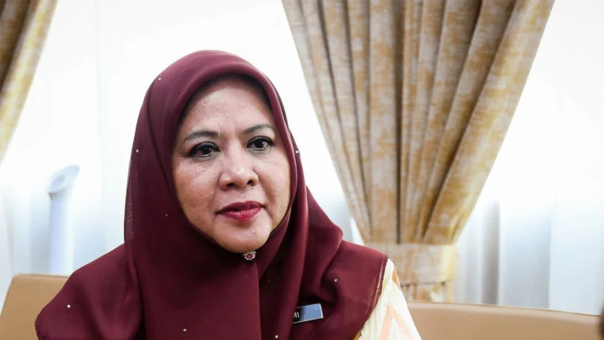 Health authorities seize RM5.6 million in illegal supplements from Petaling Jaya warehouse