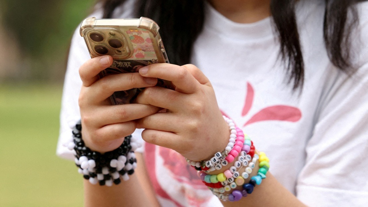 Europe Gains Momentum on Children's Social Media Restrictions Ahead of Irish EU Presidency