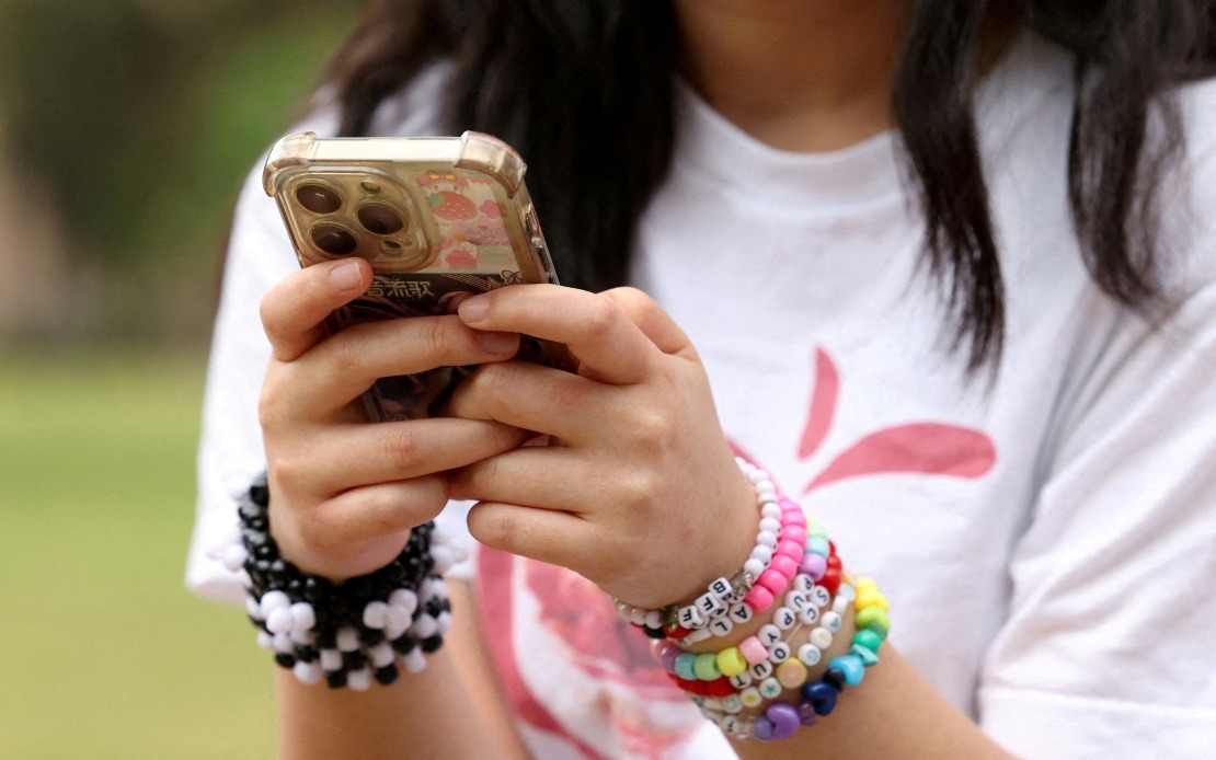 Europe Gains Momentum on Children's Social Media Restrictions Ahead of Irish EU Presidency