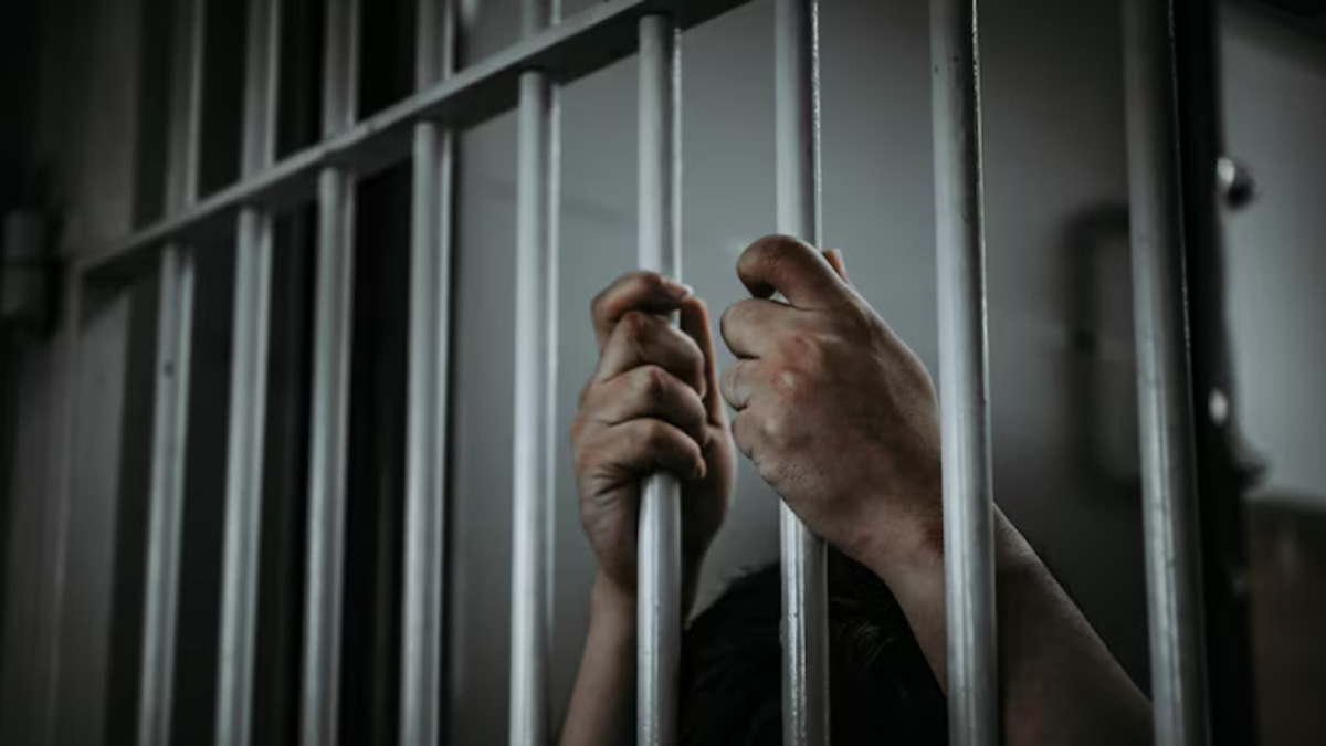 Indonesian Domestic Worker Sentenced to Life for Killing Elderly Employer in Singapore
