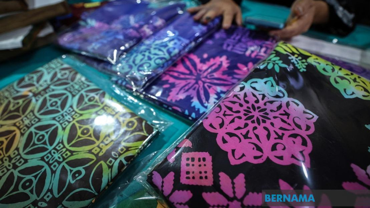 Johor Batik Emerges as Cultural Export, Blending Heritage with Contemporary Design