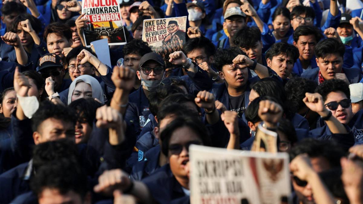 Indonesia's Free Meal Programme Divides Public as Protests Mount Over Costs and Corruption