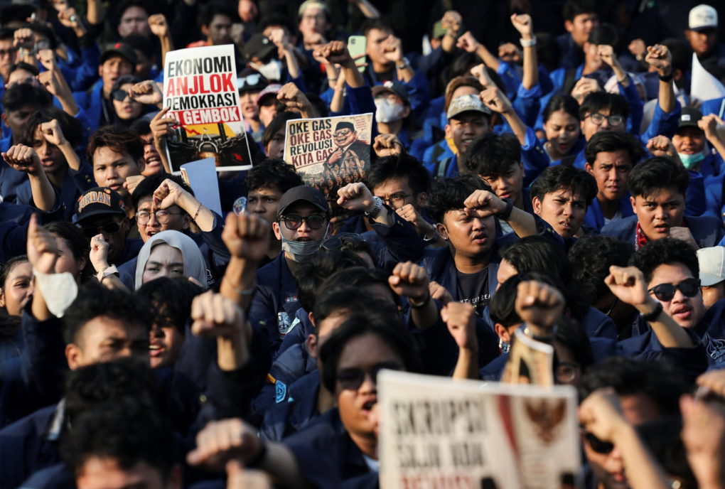 Indonesia's Free Meal Programme Divides Public as Protests Mount Over Costs and Corruption