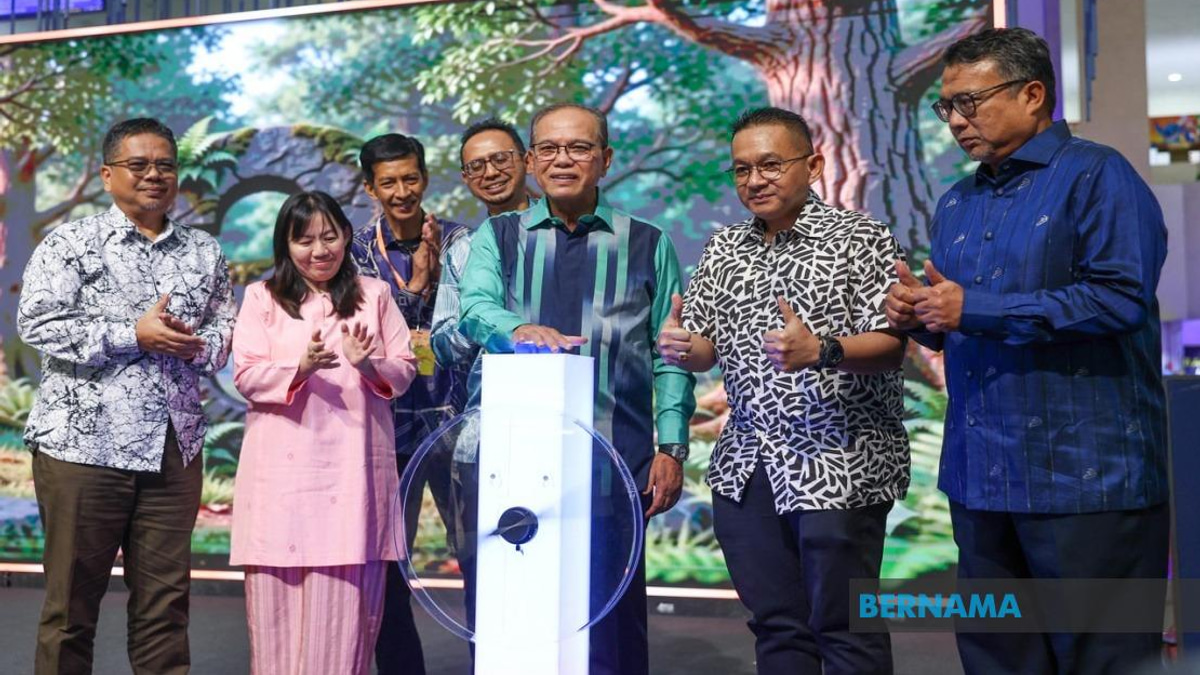 Pahang Launches Seven Special Publications At KLIBF 2026