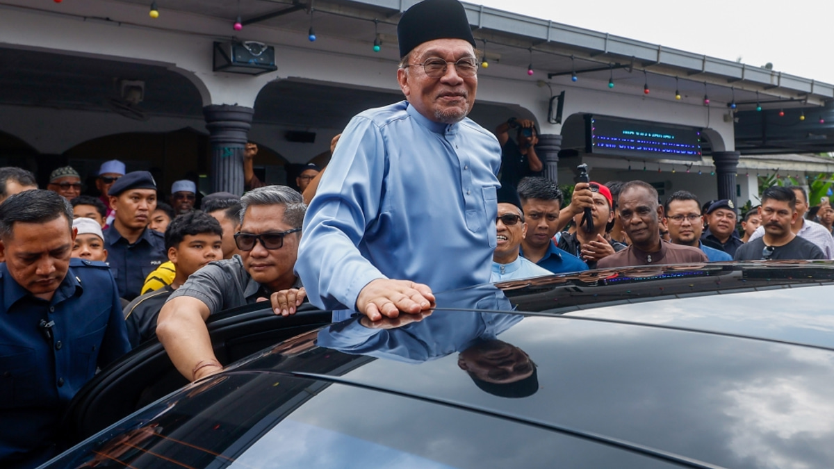 Malaysia's Israel entry ban stems from opposition to occupation, not prejudice, Anwar clarifies