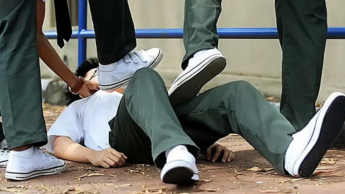Six students detained in Muar over serious bullying incident