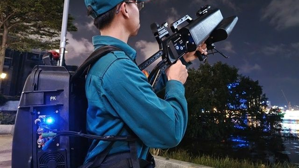 Vietnam Cracks Down on Illegal Drone Operations Disrupting Airport Safety