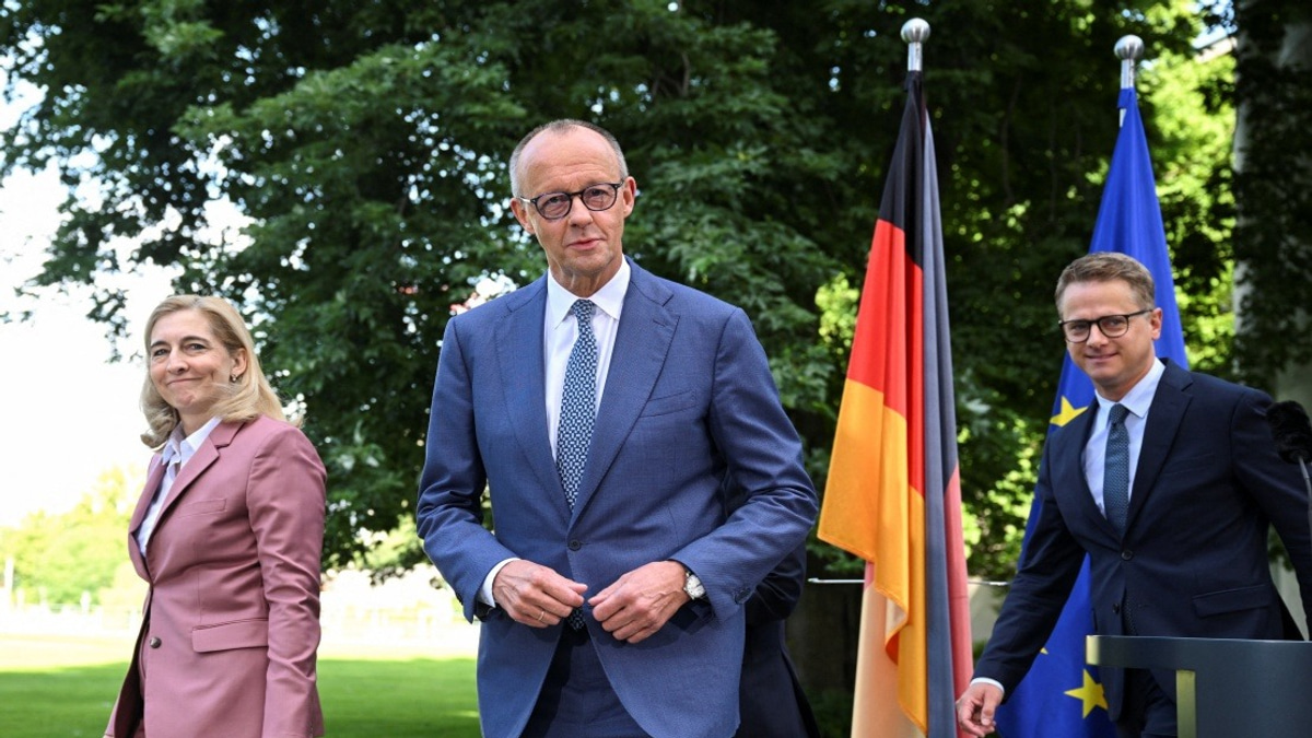 Merz Overhauls German Cabinet and Party Leadership Amid Ethics Controversy