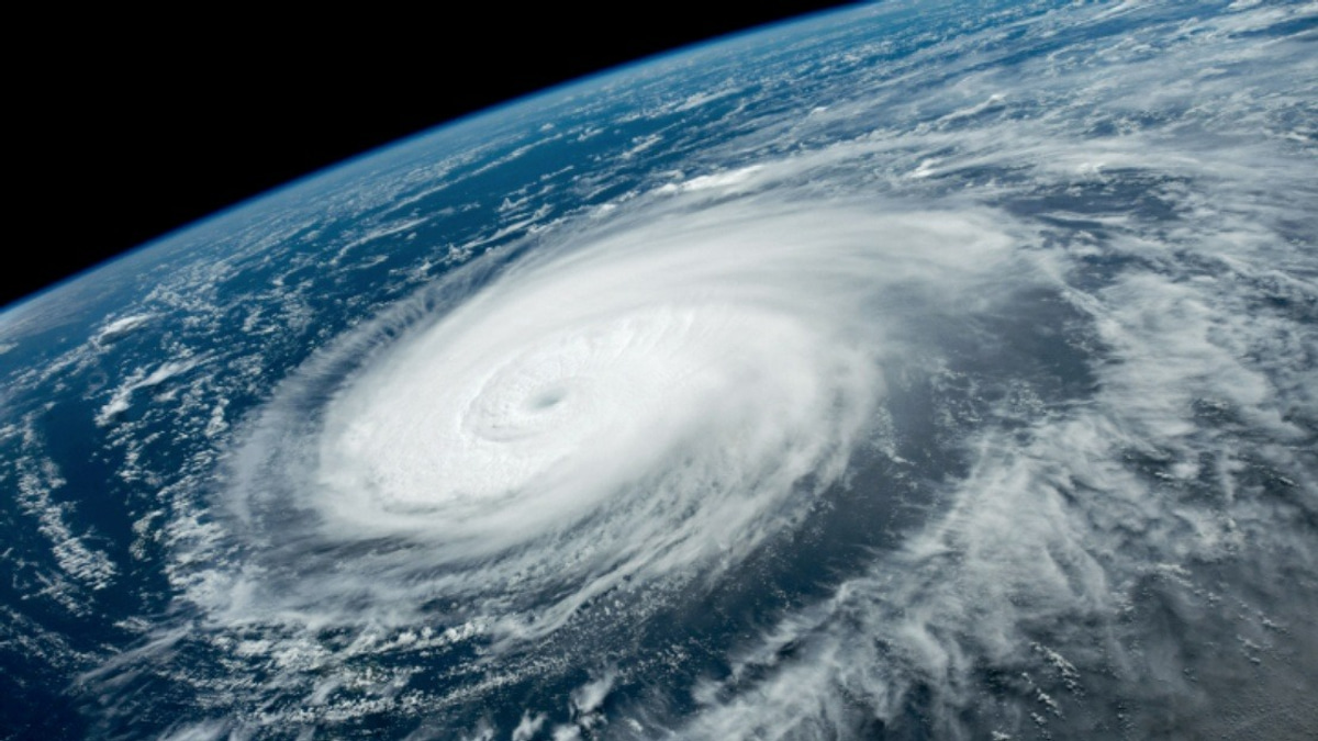 China Escalates Typhoon Dolphin Response as Coastal Regions Prepare for Severe Weather