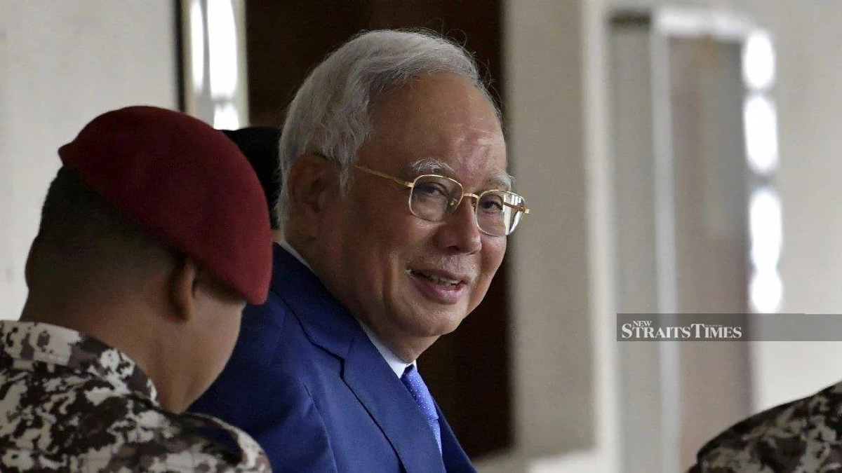 DAP Accused of Hypocrisy Over Najib Pardon Proposal
