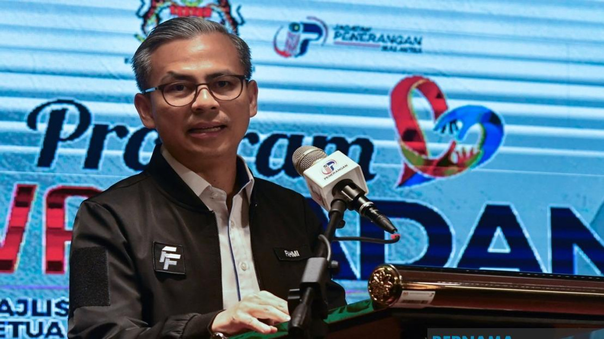 MADANI Communities Must Spread Accurate Government Information, Fahmi Urges