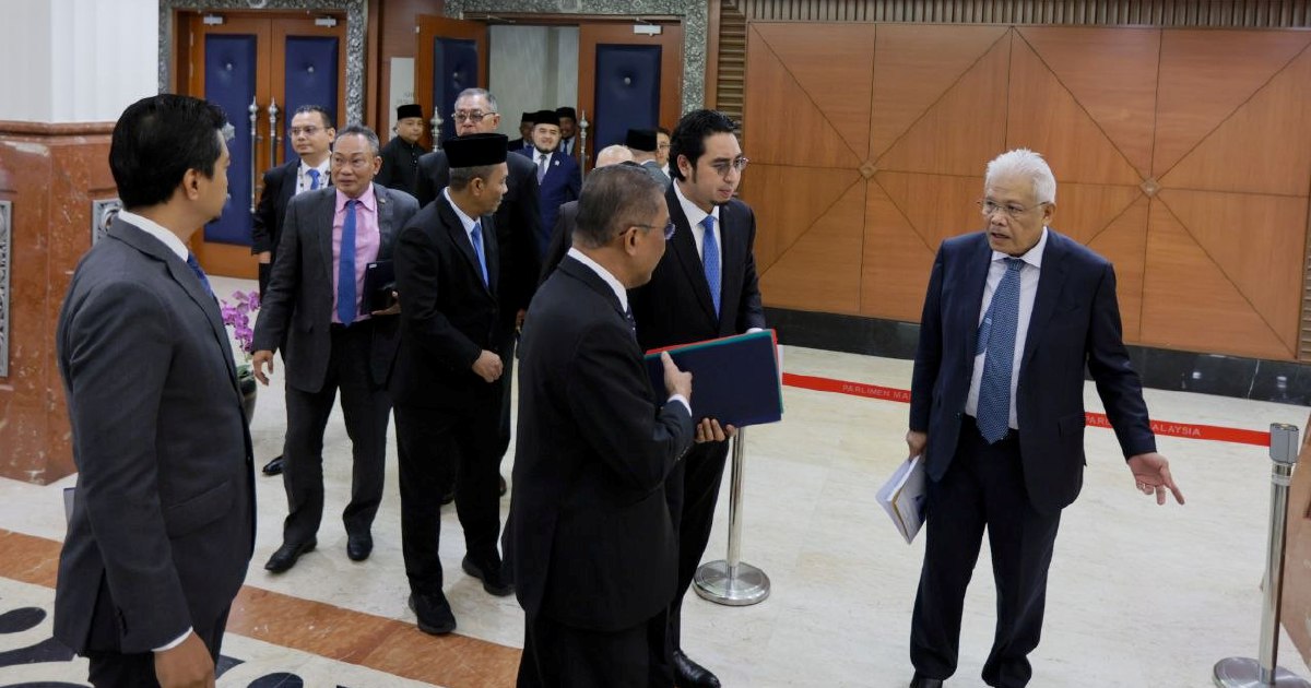 Minister calls on opposition MPs to engage in parliamentary debate on Tabung Haji RCI findings