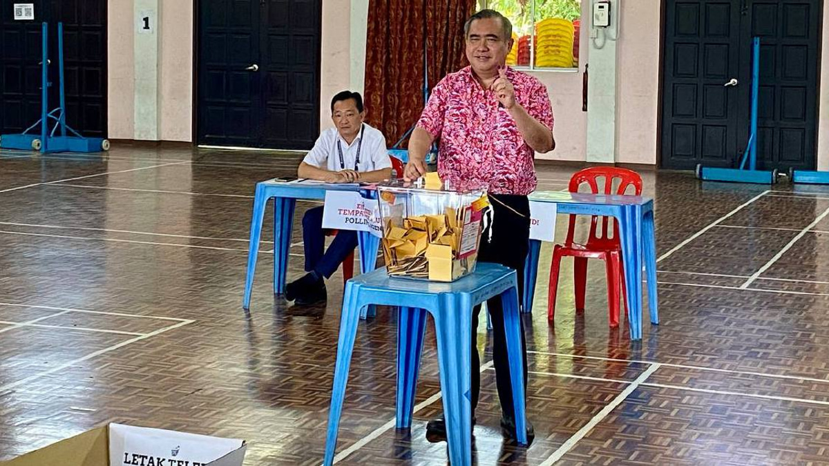 DAP's Loke Dismisses Poll Predictions as Negri Sembilan Election Looms